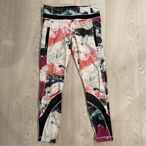 Lululemon 7/8 Leggings Size 6 White, Pink, Black / Multi